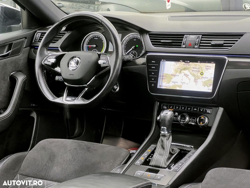 SKODA Superb 2021 — imagine 8