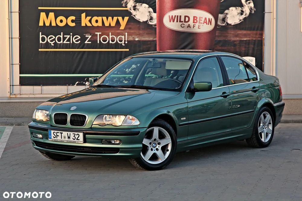 BMW Seria 3 320i - 3