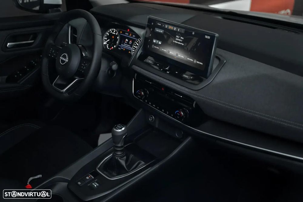 Nissan Qashqai 1.3 DIG-T Engage - 19