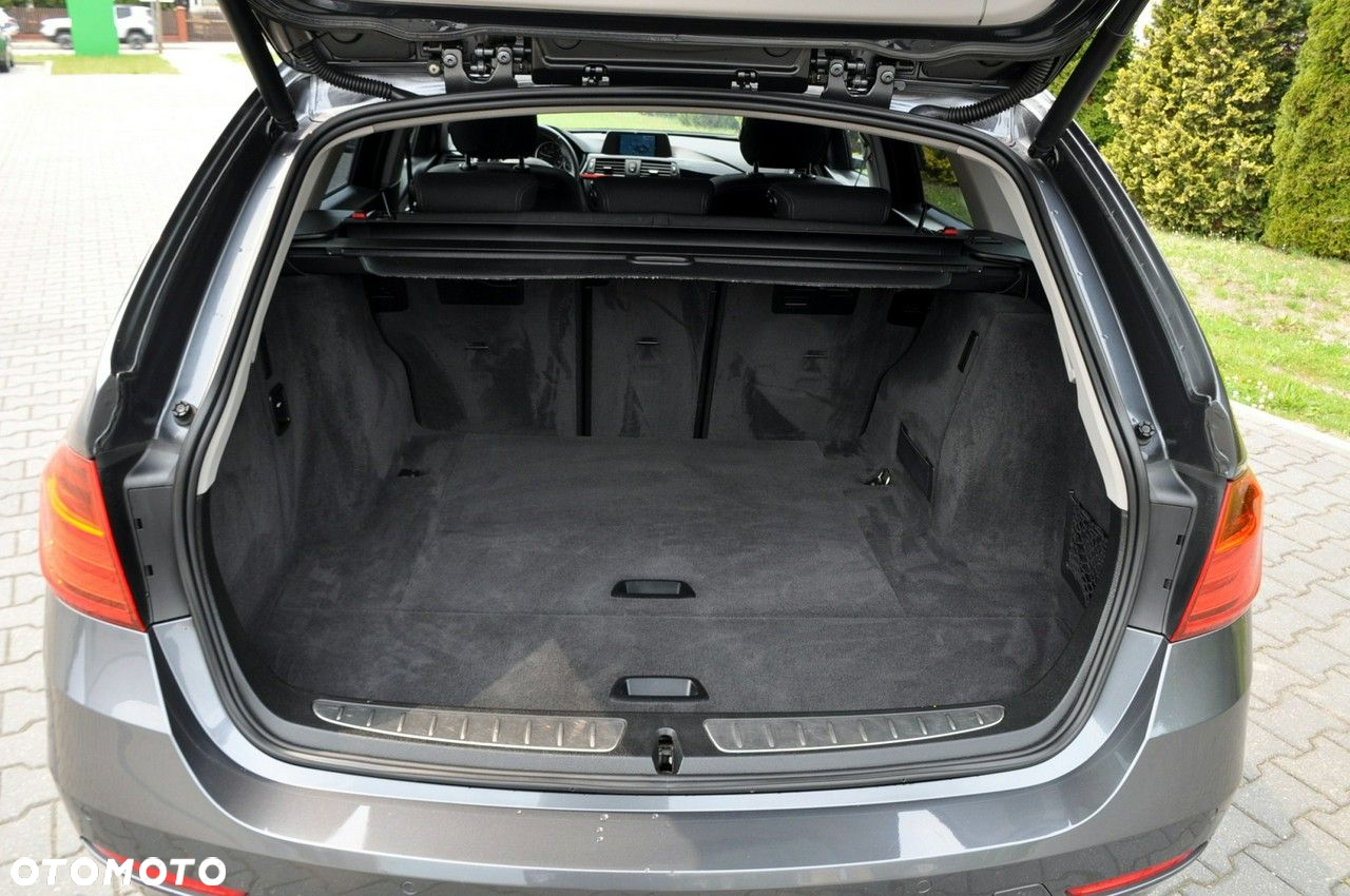 BMW Seria 3 - 38