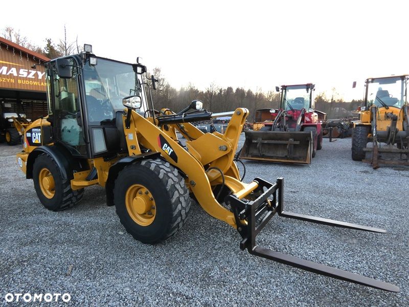 Caterpillar CAT 906H2 Z Niemiec / Ładny Stan / 5.958mtg / kilka sztuk / - 4