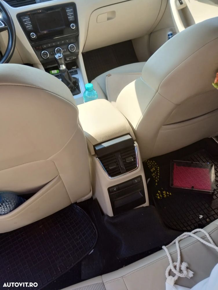 Skoda Octavia 2.0 TDI 4x4 Ambition - 5