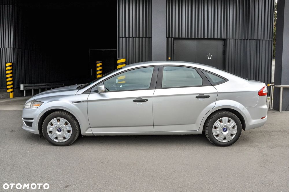 Ford Mondeo - 2