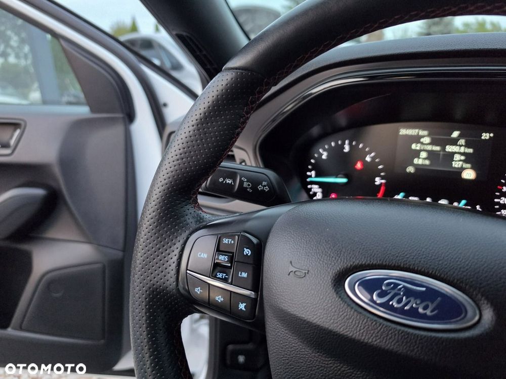 Ford Focus 2.0 EcoBlue ST-Line - 38