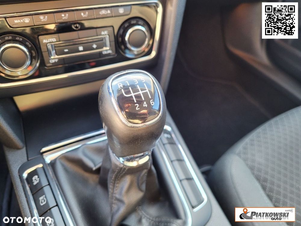 Skoda Superb 1.6 TDI GreenLine - 26