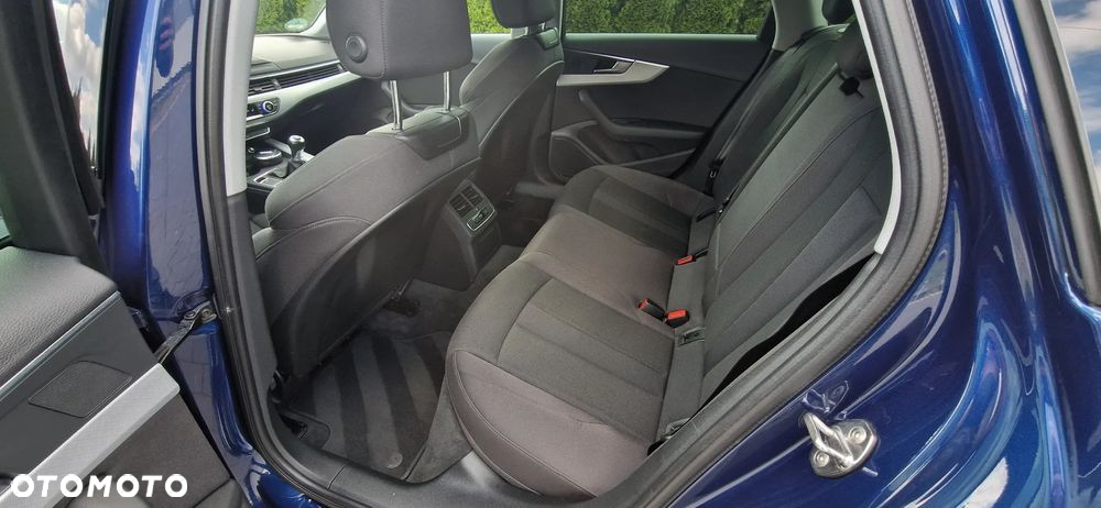 Audi A4 2.0 TFSI ultra Sport - 11