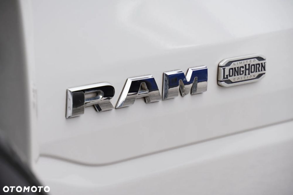RAM 1500 5.7 Crew Cab Longhorn - 40