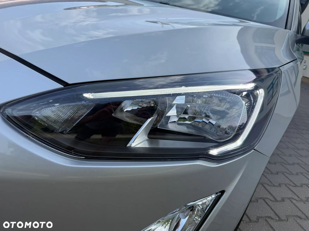 Ford Focus 2.0 TDCi Titanium ASS - 36