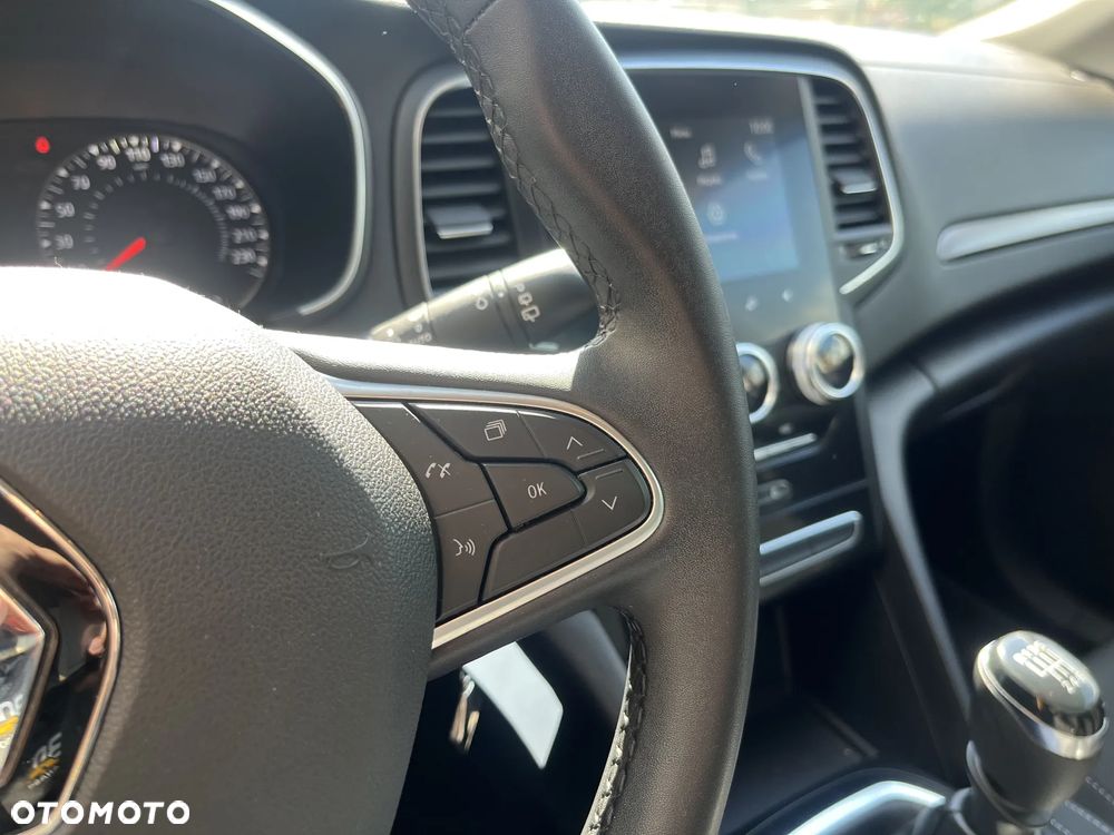 Renault Megane 1.3 TCe FAP Zen - 25