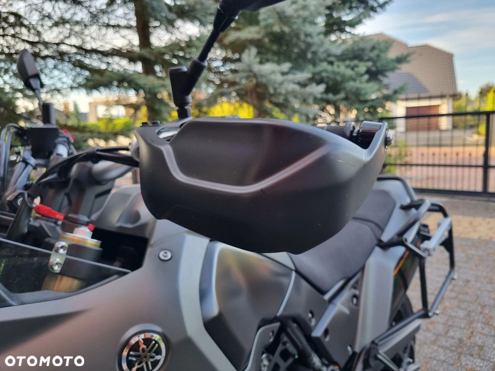 Yamaha XTZ - 24