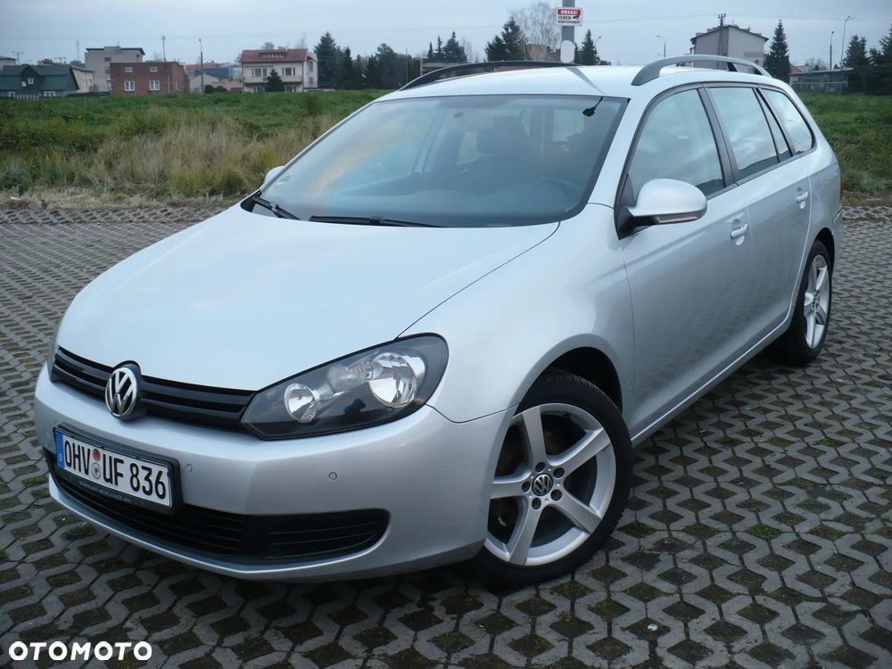 Volkswagen Golf 1.6 Team - 1