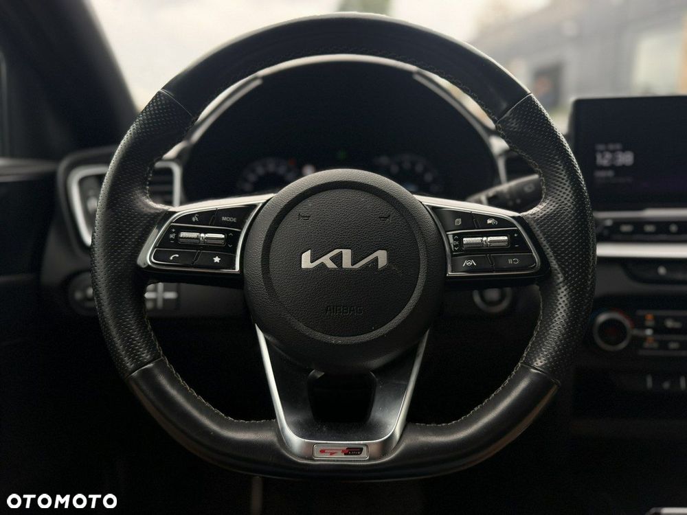 Kia ProCeed 1.5 T-GDI GT Line - 6