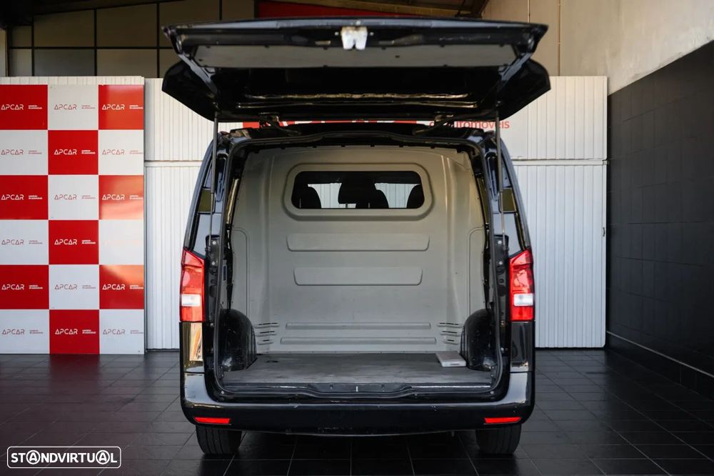 Mercedes-Benz Vito Tourer - 17