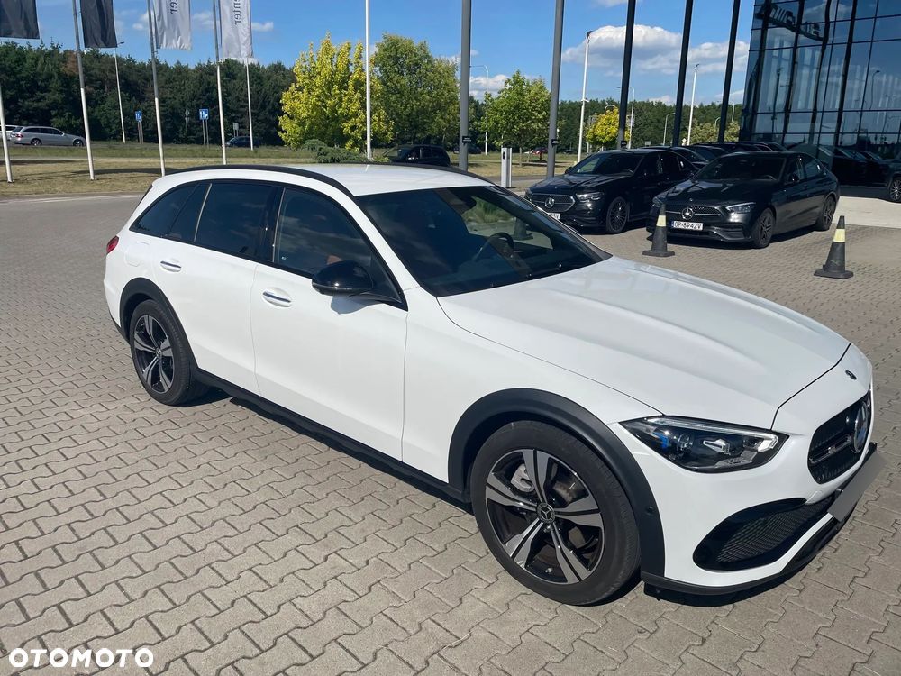 Mercedes-Benz Klasa C 220 d mHEV 4-Matic All-Terrain Avantgarde - 2