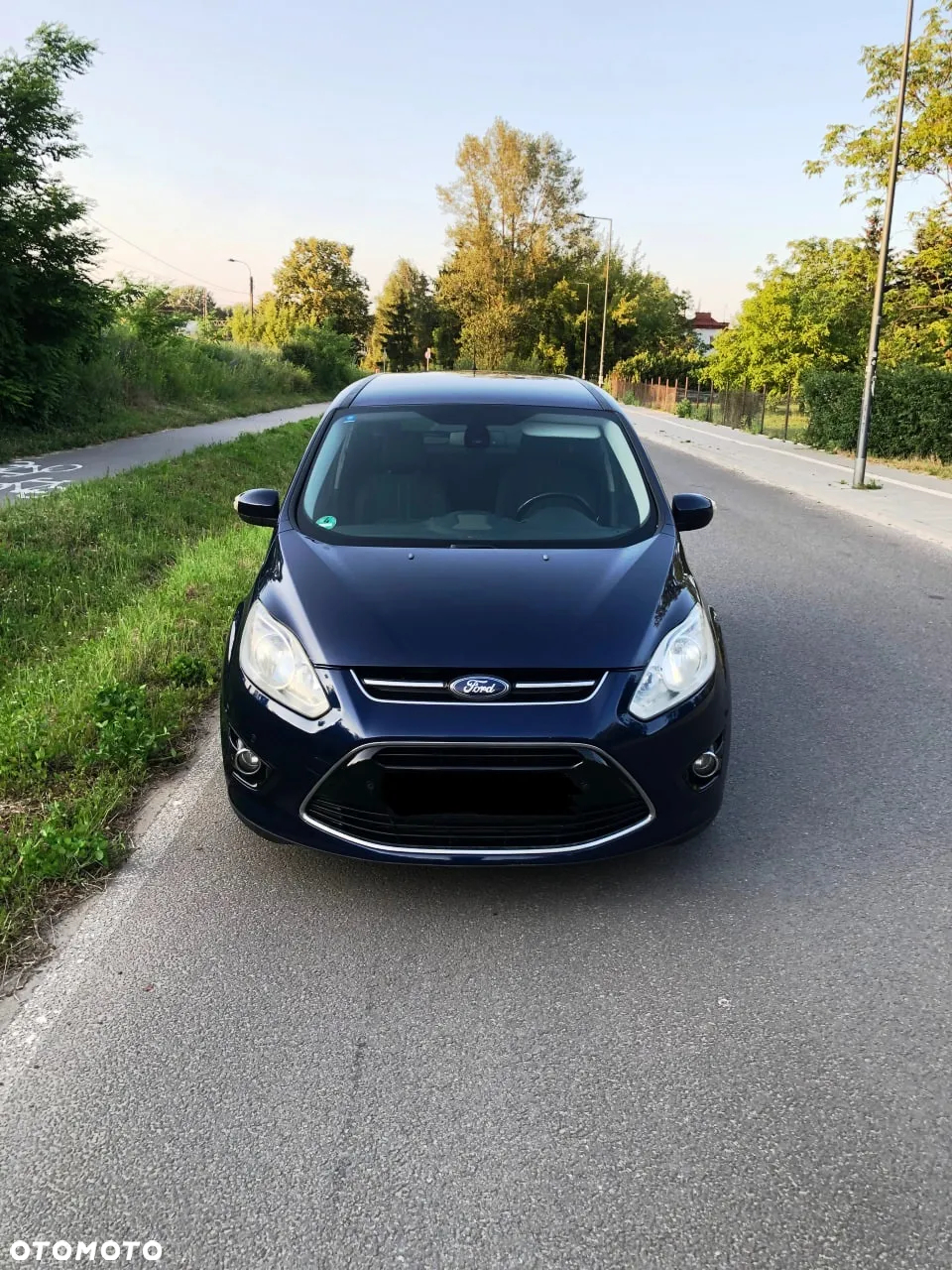 Ford Grand C-MAX - 9