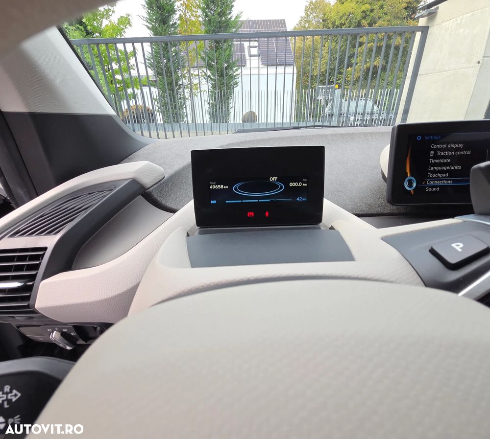 BMW i3 - 8