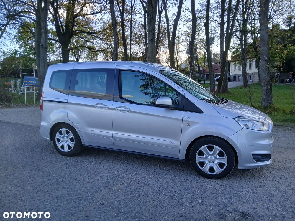 Ford Tourneo Courier 1.0 EcoBoost Titanium - 15