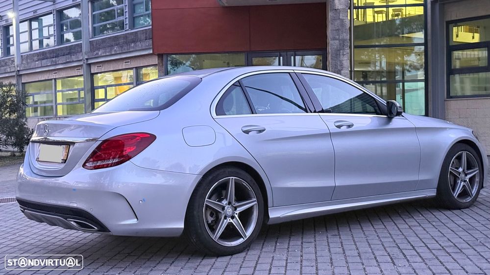 Mercedes-Benz C 300 BlueTEC Hybrid AMG Line - 29