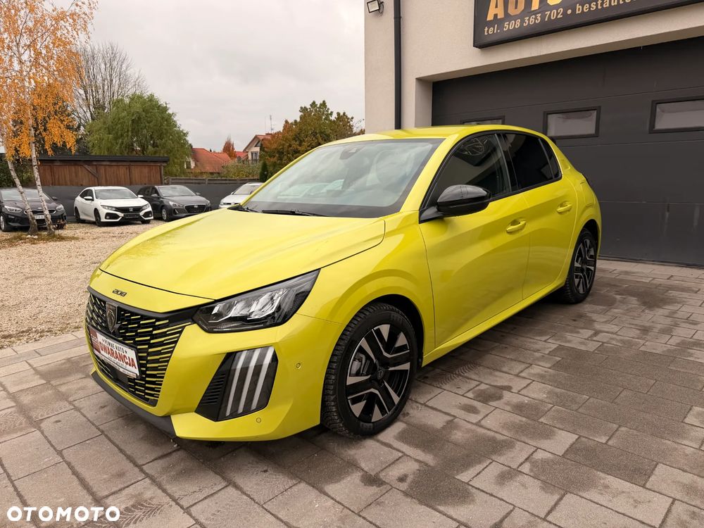 Peugeot 208 - 29