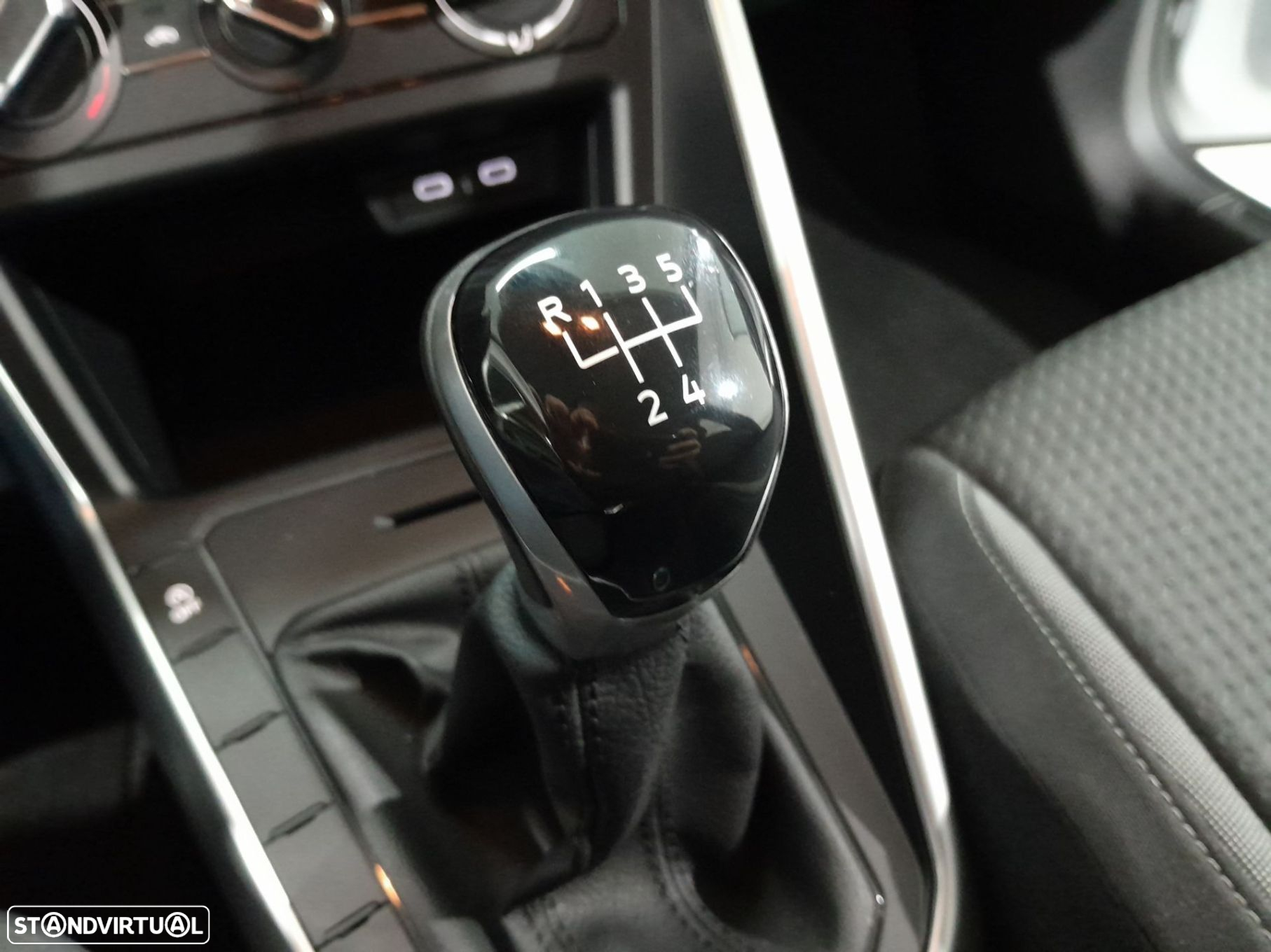 VW Polo 1.0 TSI Urban - 19