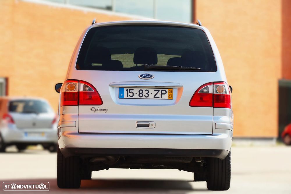 Ford Galaxy TDI Ghia - 10