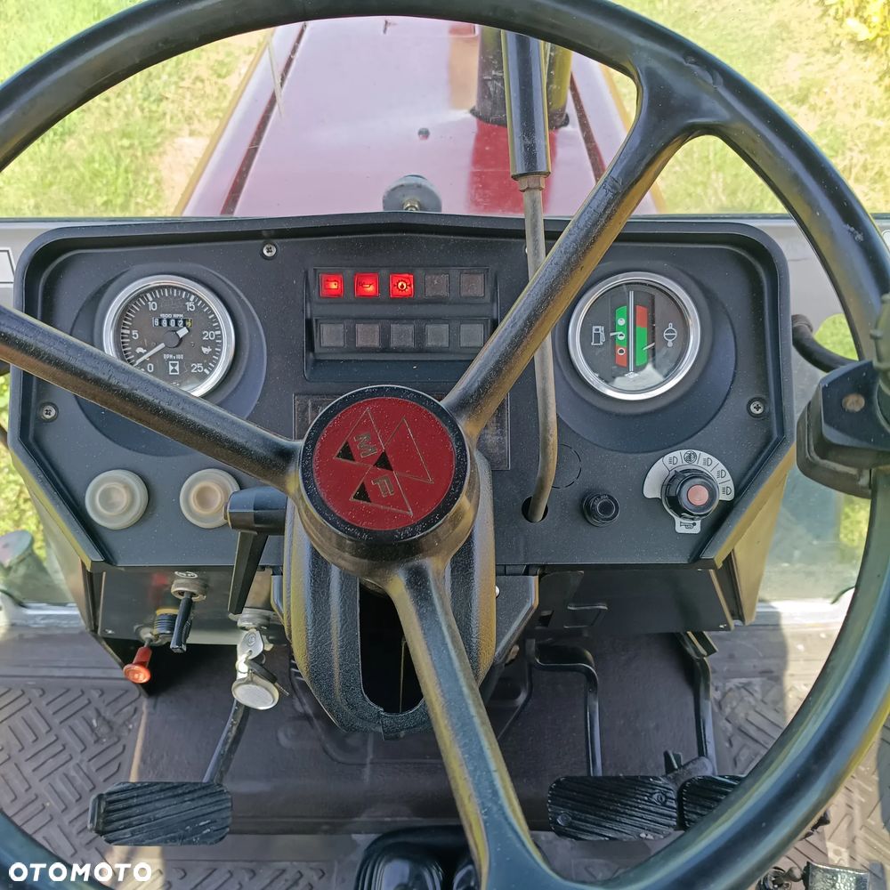 Massey Ferguson 675 - 3