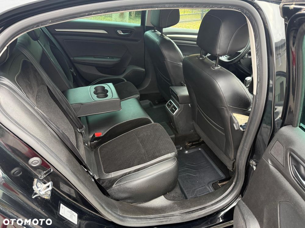 Renault Megane 1.6 SCe Intens - 17