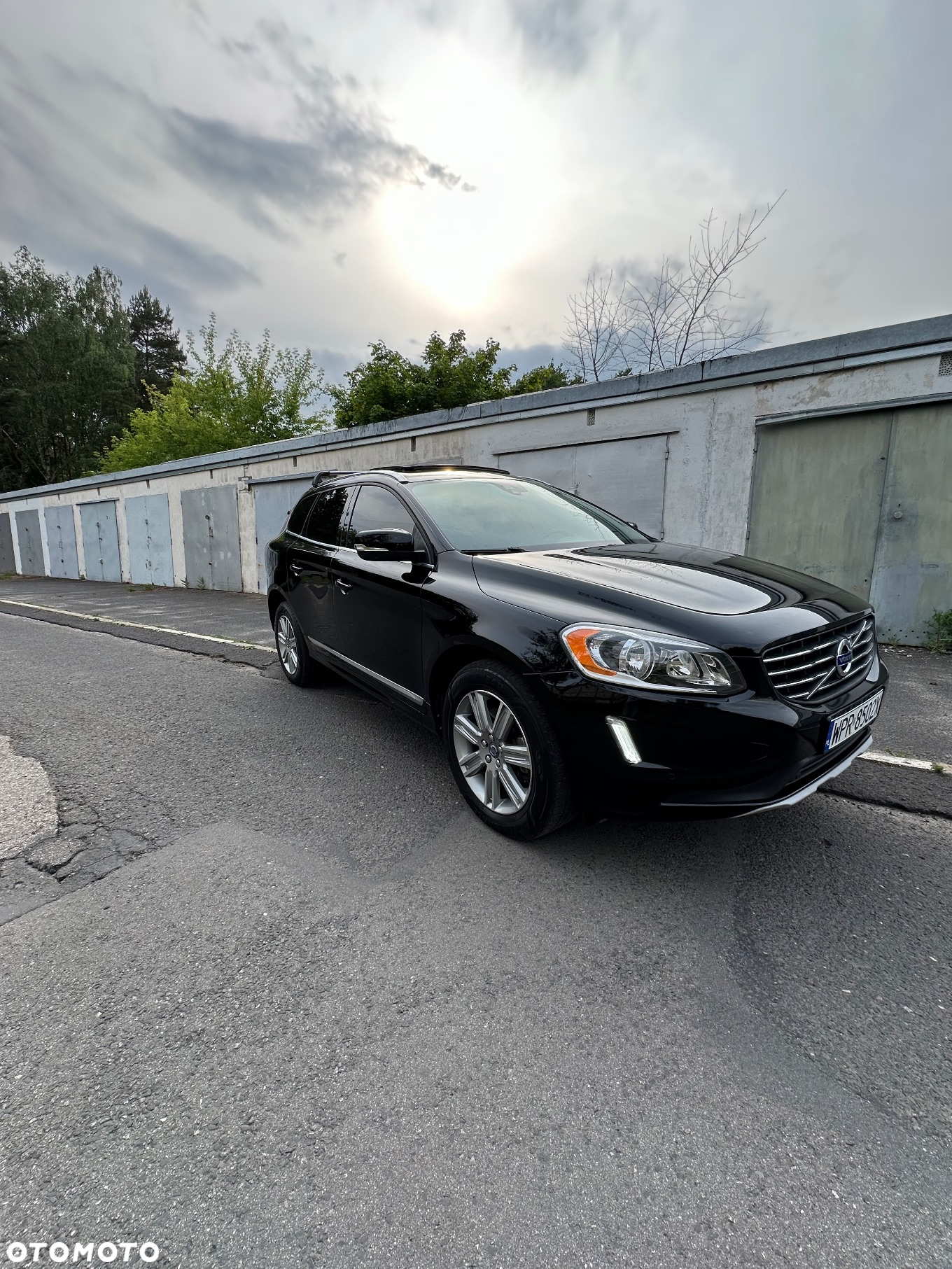 Volvo XC 60 T6 AWD Drive-E Momentum - 3