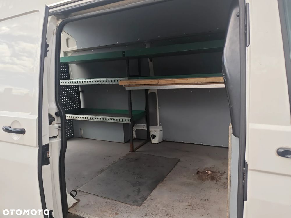 Volkswagen TRANSPORTER T5 - 9