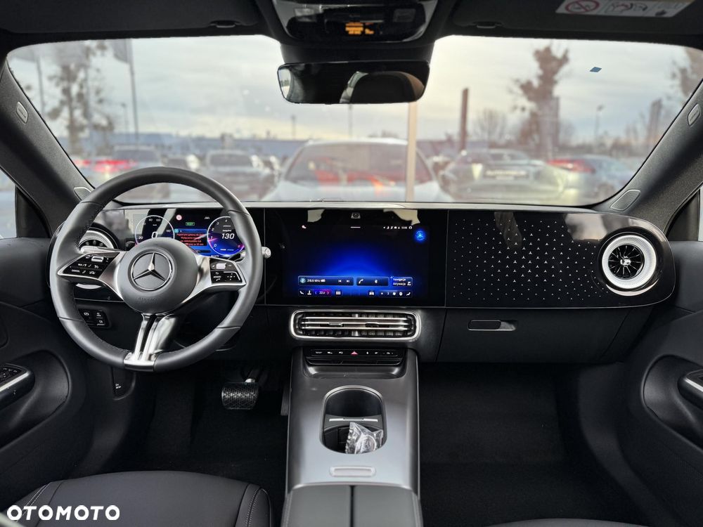 Mercedes-Benz CLA 180 mHEV 8G-DCT - 15
