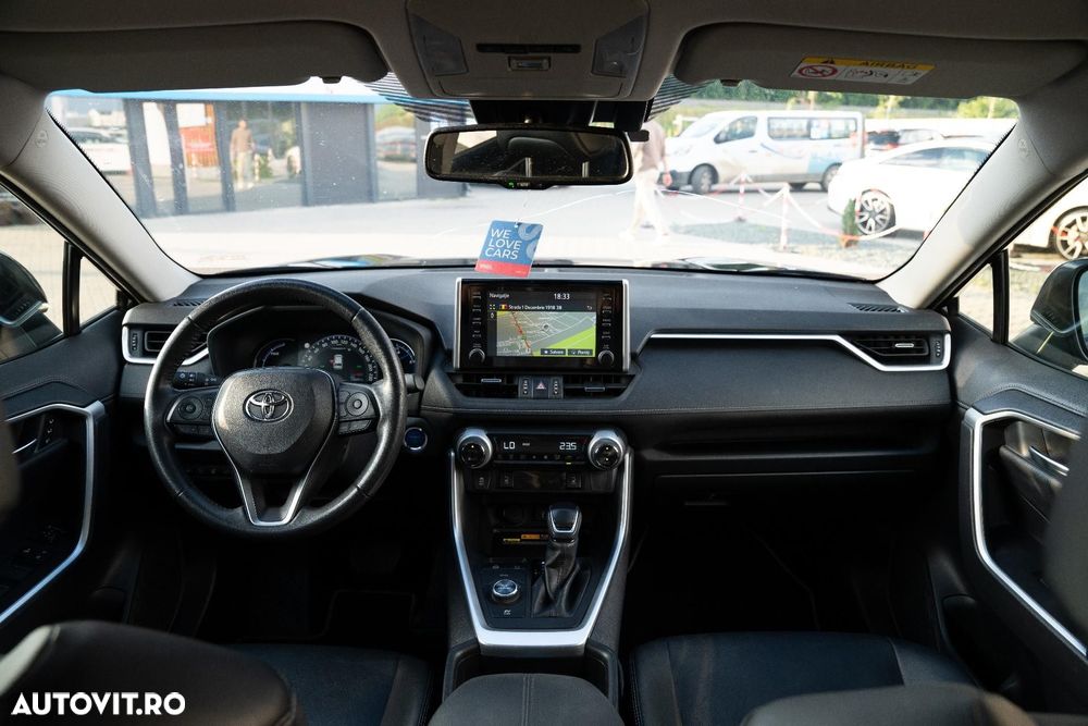 Toyota RAV4 2.5 VVT-iE 4x4 Luxury - 8