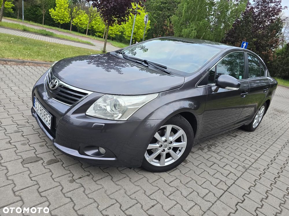 Toyota Avensis 2.0 D-4D Luna - 31