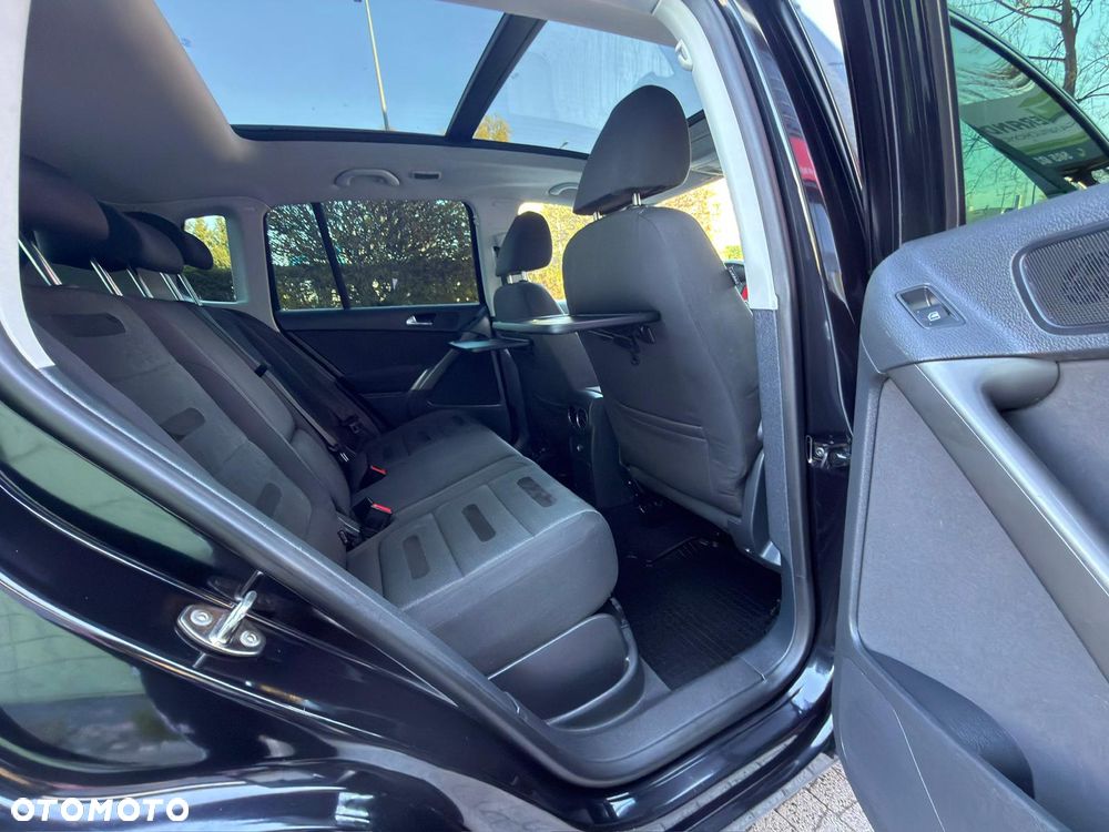 Volkswagen Tiguan - 28
