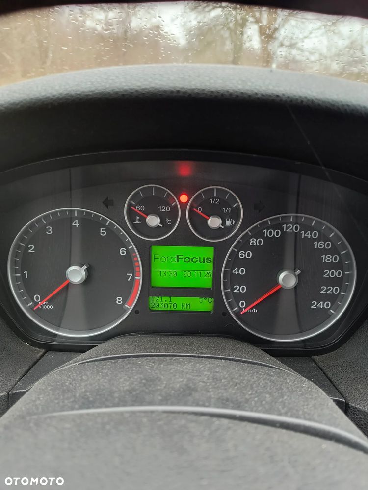 Ford Focus 1.8 FF Ambiente - 14