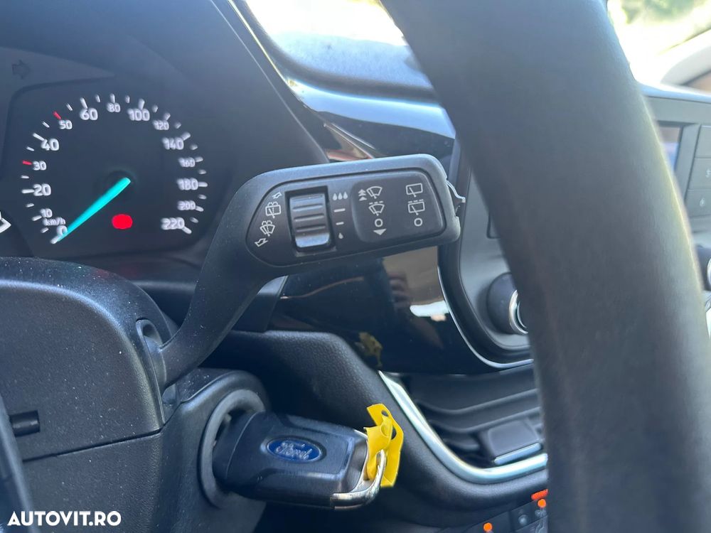 Ford Fiesta 1.1 Trend - 15