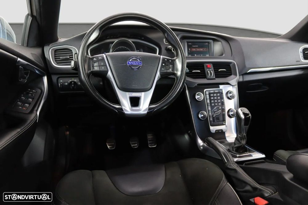 Volvo V40 1.6 D2 R-Design - 5