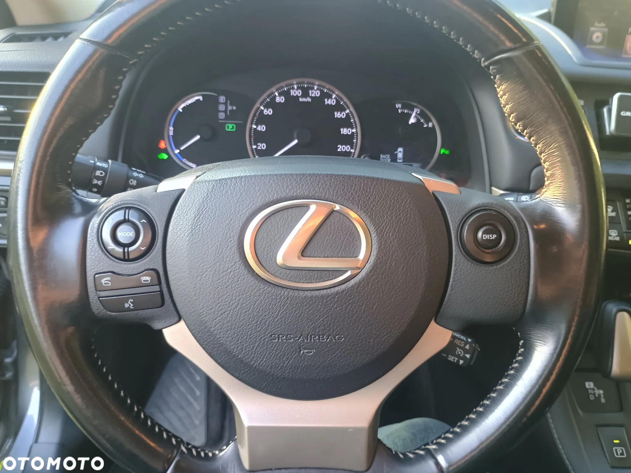 Lexus CT 200h - 16