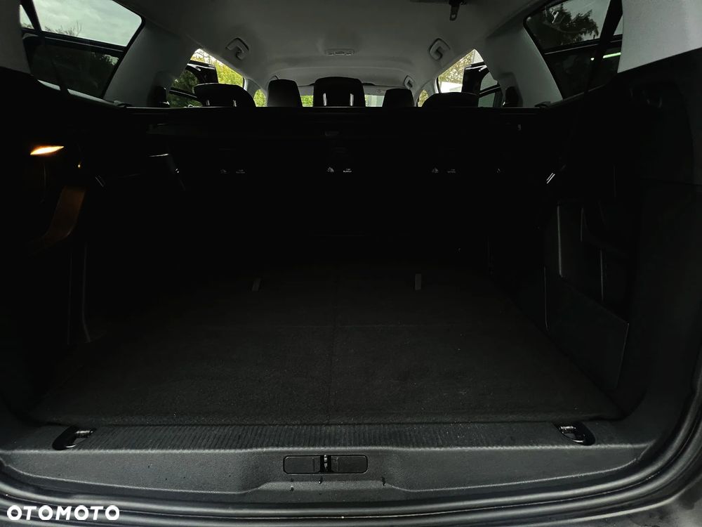 Peugeot 5008 - 25