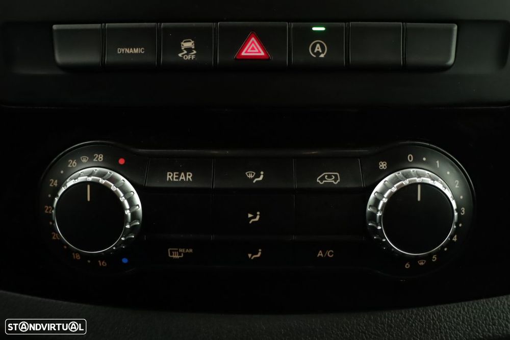 Mercedes-Benz Vito Tourer Longa Aut. SELECT - 10