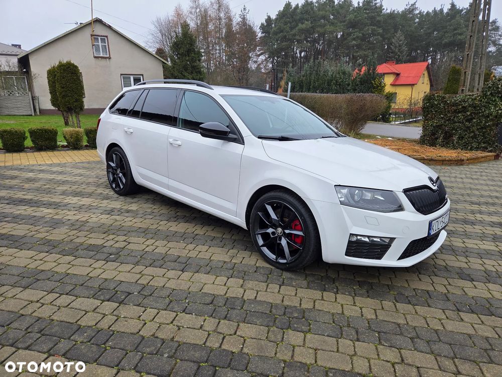 Skoda Octavia 2.0 TDI DSG RS - 14