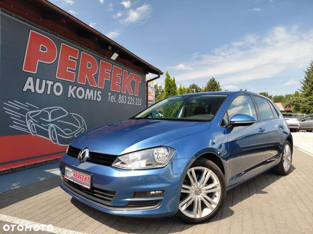 Volkswagen Golf - 1