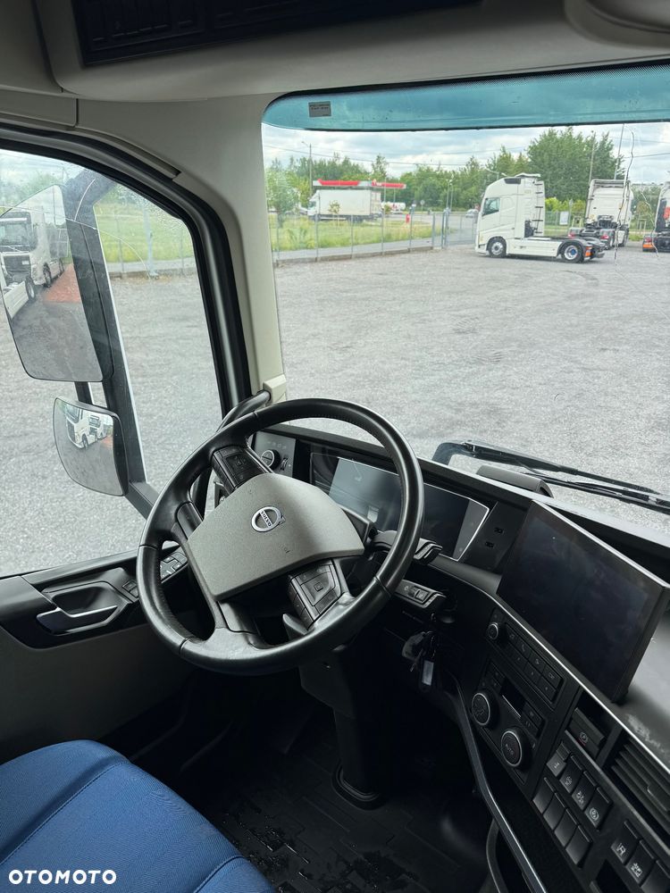Volvo FH 500 / Automat / 2 Zbiorniki / Full Led / Euro 6 / I COOL Park / Super Stan / z Francji - 27