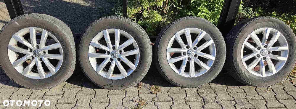 Volkswagen Passat 2.0 TDI (BlueMotion Technology) Highline - 37