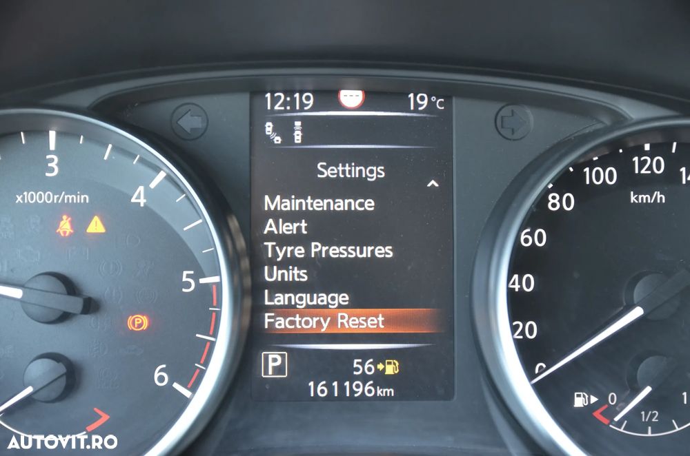 Nissan Qashqai 1.6 DCI Xtronic TEKNA+ - 33