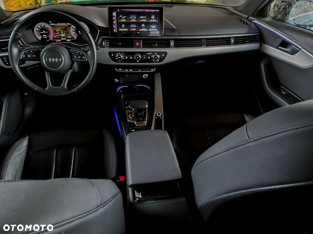 Audi A4 35 TFSI S tronic S line - 12