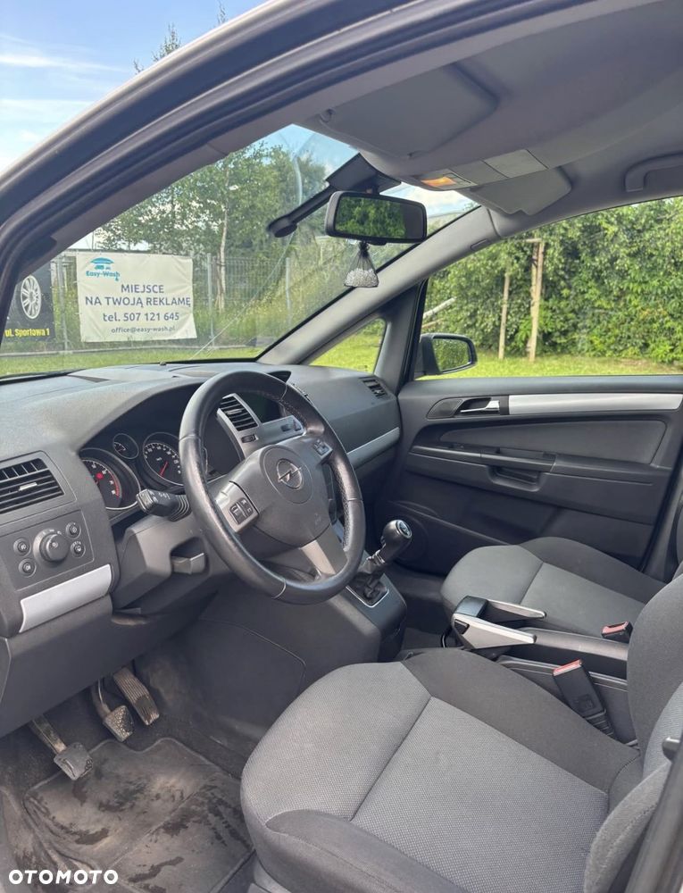 Opel Zafira 1.8 Enjoy - 8