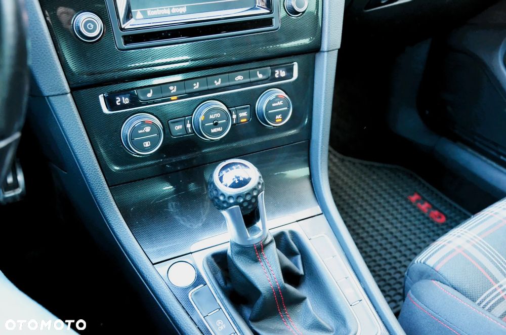 Volkswagen Golf GTI BlueMotion Technology - 25