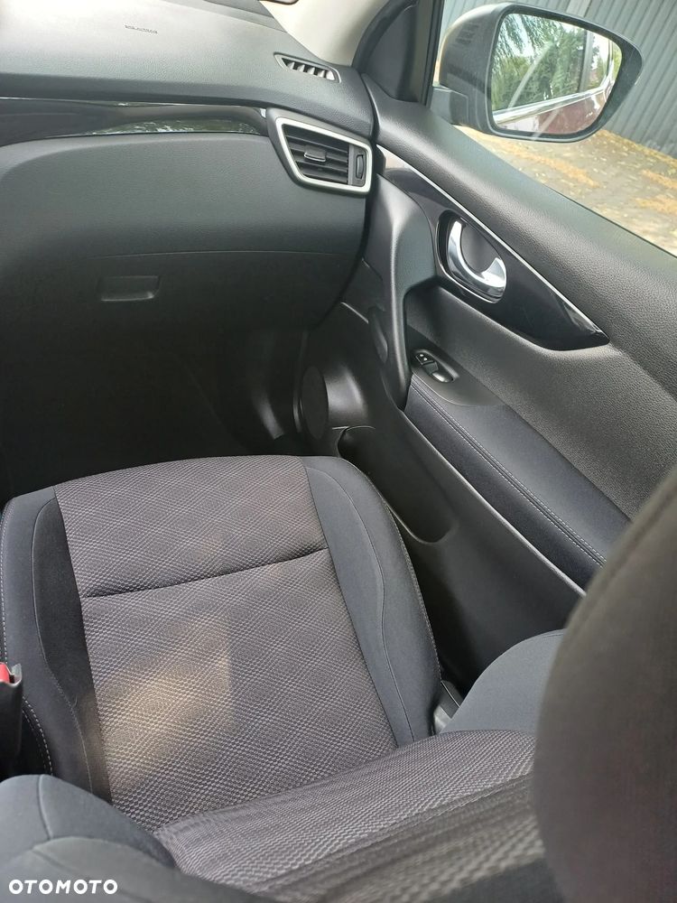 Nissan Qashqai - 24