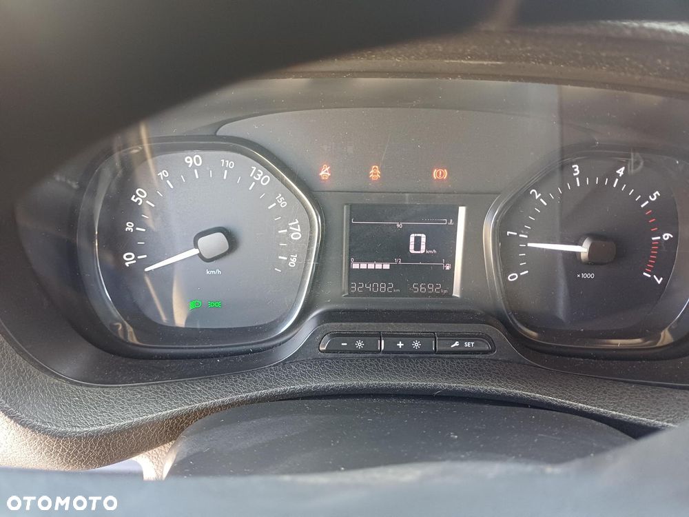 Toyota Proace - 6