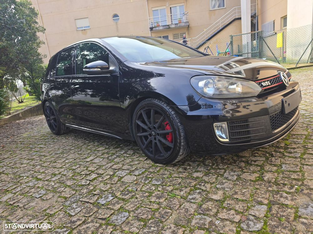 VW Golf 2.0 GTI - 2